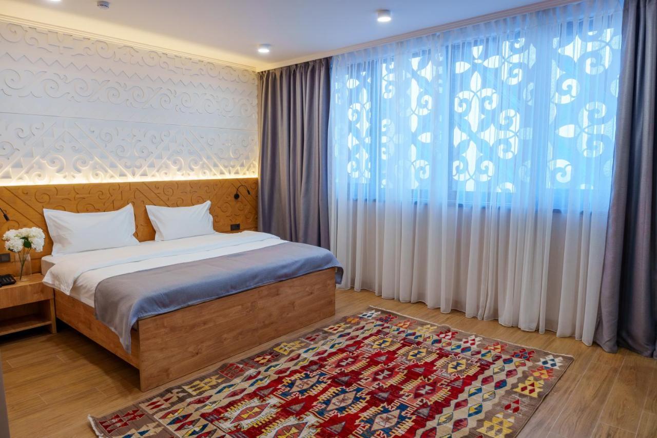 Dami Almaty Hotel Εξωτερικό φωτογραφία