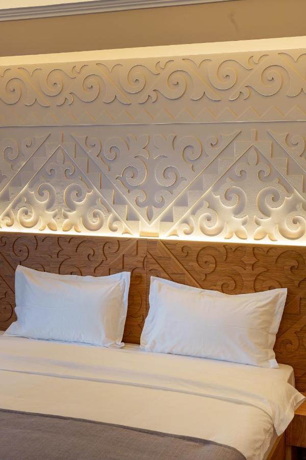 Dami Almaty Hotel Εξωτερικό φωτογραφία